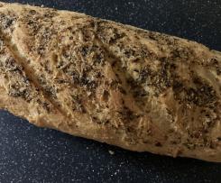 Baguette mit Kräuterkruste