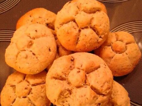 Knusprige Mehrkornbrötchen