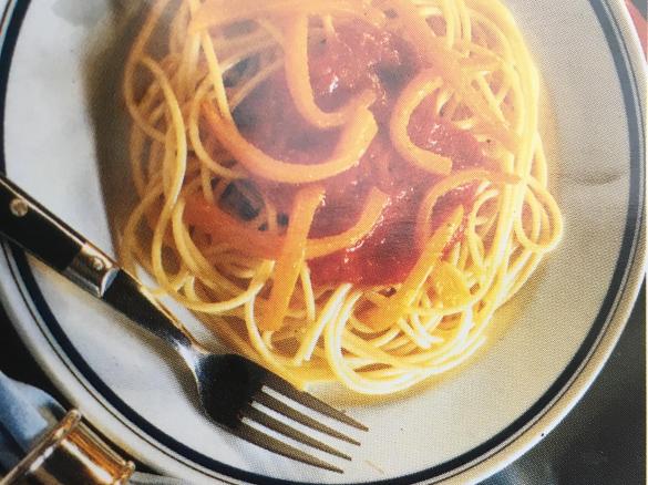 Spaghetti al Sugo di Peperoni (Paprikasauce)