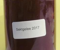 Sektgelee mit Neujahrsbrezel