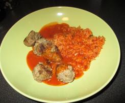 Hackbällchen mit Reis und Tomatensoße - All-in-One