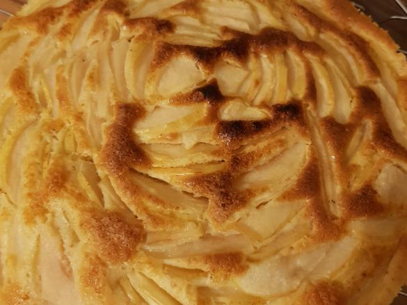 schneller Apfelkuchen mit Schmand