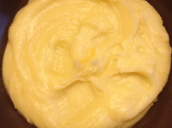 Variation von Kartoffelpüree mit Zwiebel u.Koblauch