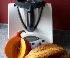 Saftiger Kürbisstuten