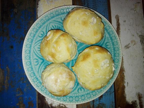 Fluffige Frühstücksbrötchen
