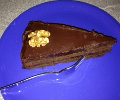 Schokoladenkuchen mit Mandeln