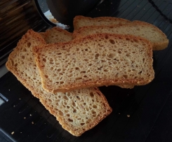 glutenfreies Brot mit Kartoffelflocken