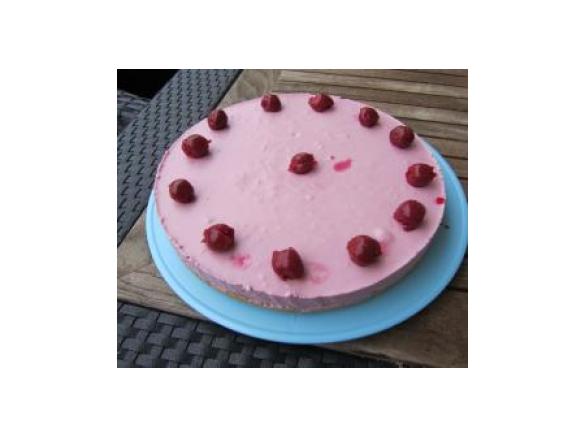 Frischkäse-Torte / Philadelphia-Torte "in Rosa" ;-) (mit Kirschgeschmack) 