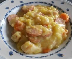 Kartoffelsuppe mit Würstchen