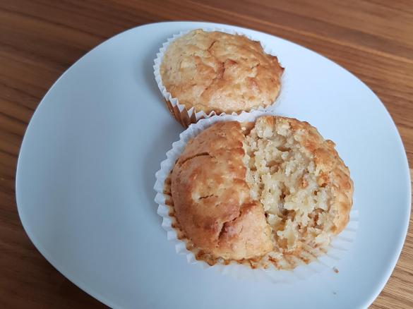 Apfelmuffins mit Hafer und Joghurt