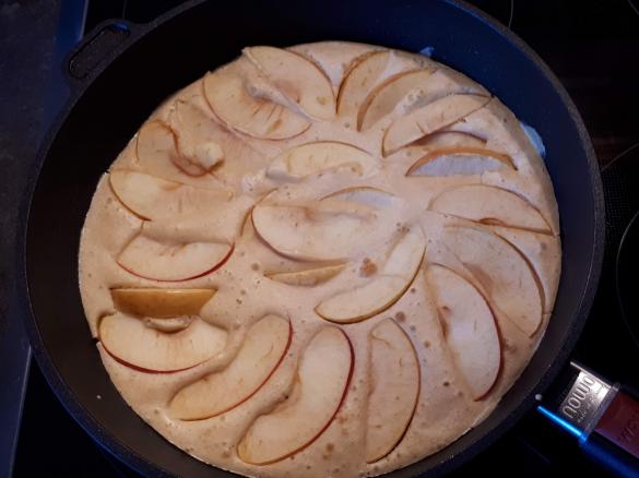 Soufflierter Apfelschmarren