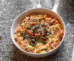 Paprikasalat mit Weintrauben 