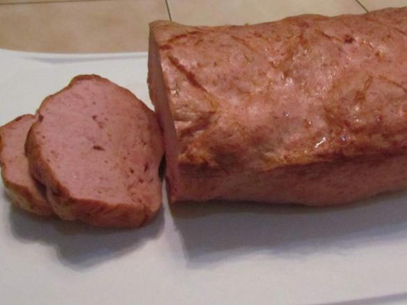 Fleischkäse (Leberkäse)