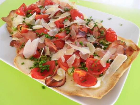 Tomaten - Flammkuchen