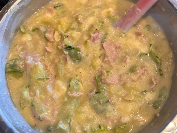 Schinken Käse Sahne Soße mit Zucchini, Pasta Sauce