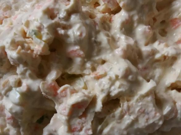 Frischkäseaufstrich mit Cashewkernen und Möhren