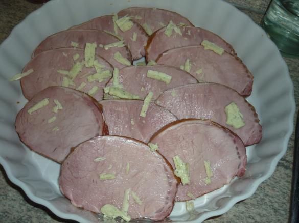 Nochmals Party: Kassler mit Röstihaube