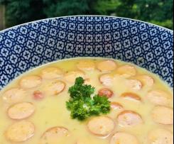 Cremige Kartoffelsuppe mit Schnippelwürstchen