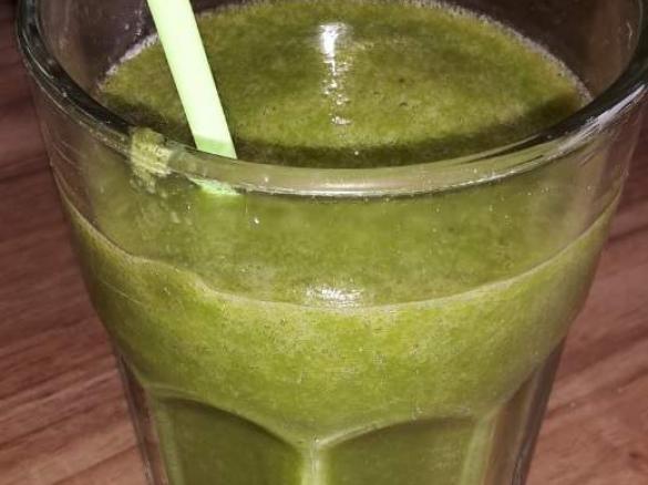 Smoothie Selleriegrün