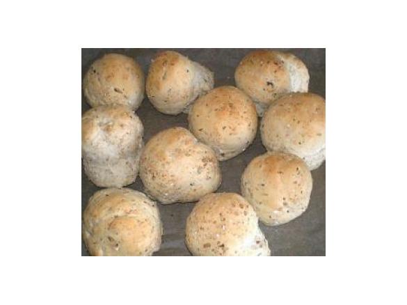 Wildkräuterbrötchen