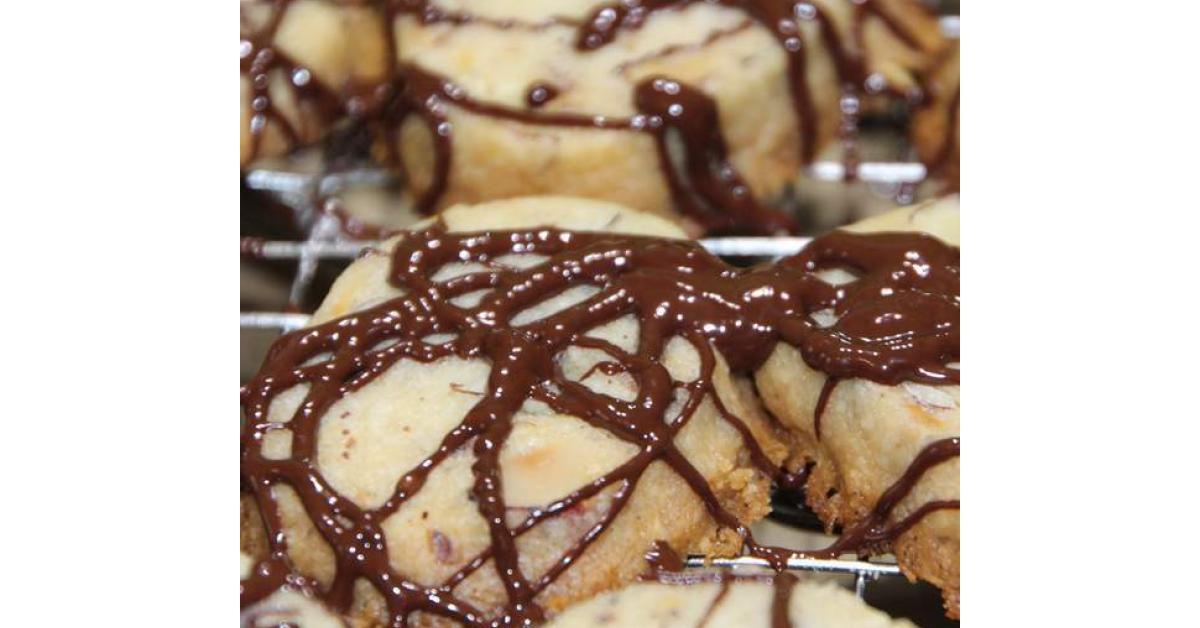 Allerbeste Haselnussplätzchen von Abenteuerkochen. Ein Thermomix ... Allerbeste Haselnussplätzchen von Abenteuerkochen. Ein Thermomix ...