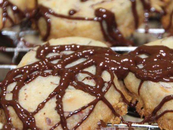 Allerbeste Haselnussplätzchen