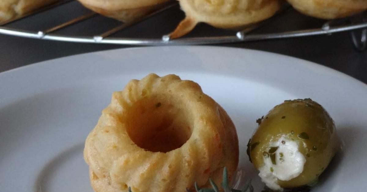 Griechische Mini-Gugl von meldorf. Ein Thermomix® Rezept aus der ... Griechische Mini-Gugl von meldorf. Ein Thermomix® Rezept aus der ...