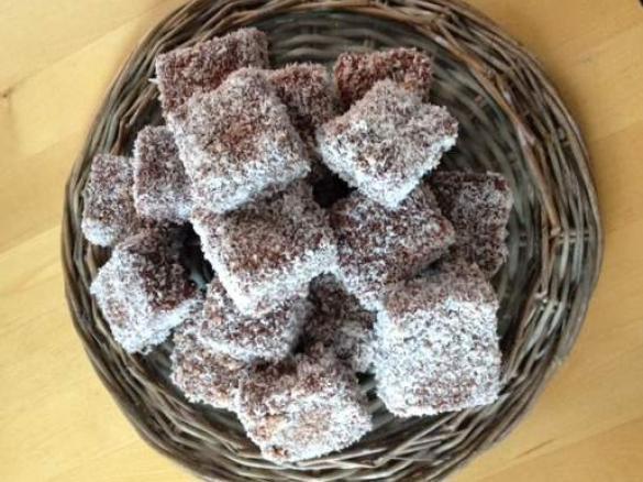 Cupavci <kroatische Kokoswürfel