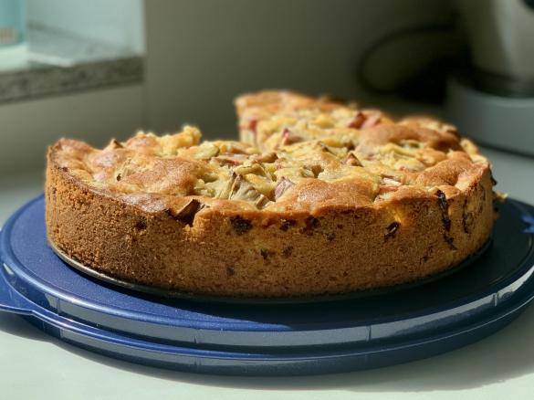 Rhabarberkuchen / Sandkuchen