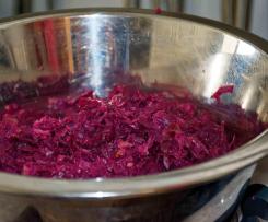 Rotkohl mit Orangenschale und Rotwein