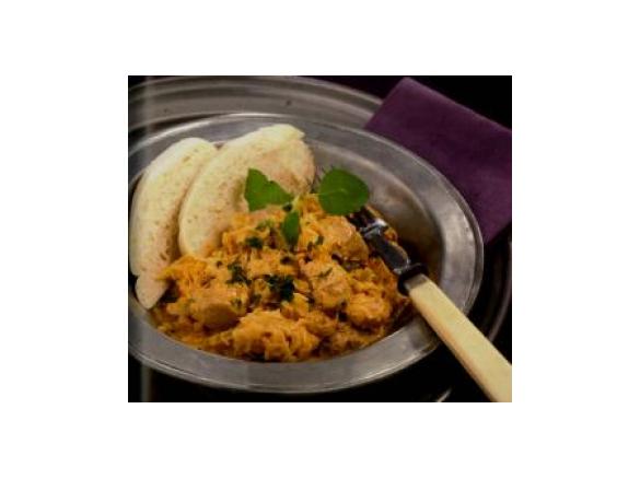 Szegediner Gulasch mit Knödel mit weniger Wasser