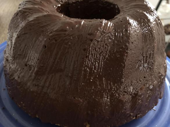 Eierlikörkuchen, saftig & fluffig mit Dr. Oetker Schoki