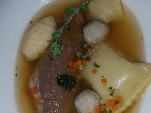Rindfleischsuppe, Hochzeitssuppe