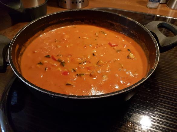 Putengulasch mit Gemüse