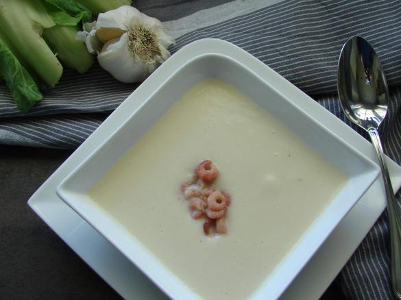 Delikatess-Blumenkohlsuppe