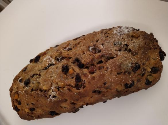 Variation Dresdner Stollen mit Dinkelmehl vegan