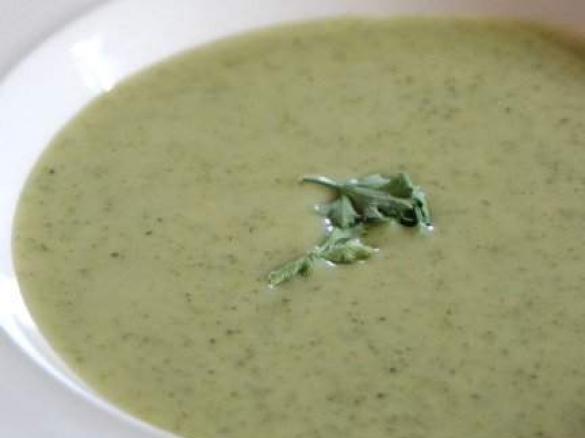 Würzige Brokkoli Cremesuppe