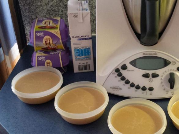 Pudding mit Löffeleier ohne extra Zucker Mega lecker