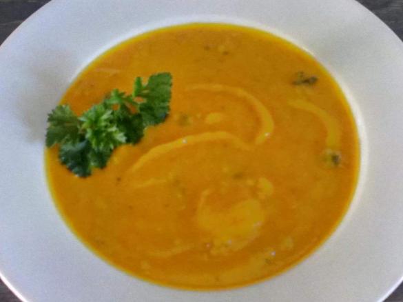 Sämige Kürbissuppe