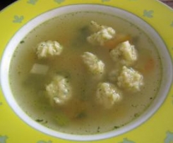 Käsenockerl/Käseklößchen als Suppeneinlage