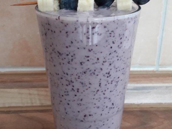 Bananen-Heidelbeer-Smoothie