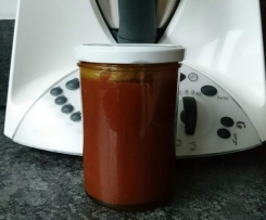 Currysauce mit Pflaumen für Currywurst