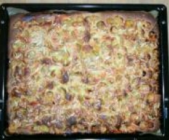 Mirabellenkuchen mit Guß