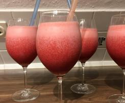 Erdbeer-Kokos-Cocktail