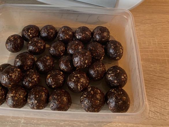 Schoko Energyballs