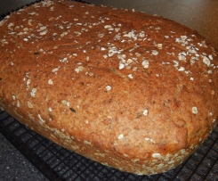 Dinkel-Körner-Brot