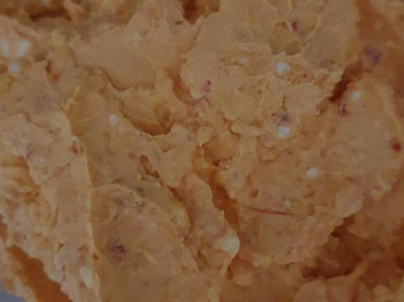 Schafskäseaufstrich Creme mit Ajvar