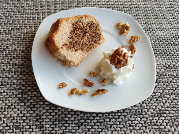 Nuss-Silber-Rührkuchen (Eiweißverwertung)