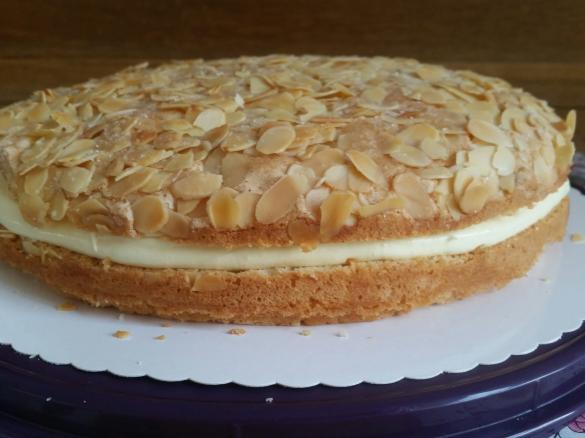 Clumsys schneller und gelingsichere Bienenstich