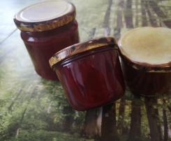 Zwetschgenmarmelade mit Fruchtfleisch